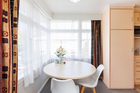 Photo of property in 18 Milton Street, Roslyn, Palmerston North, 4414