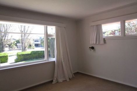 Photo of property in 100 Palatine Terrace, Saint Martins, Christchurch, 8022