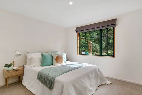 Photo of property in 11 Bishops Glen, Tawa, Wellington, 5028