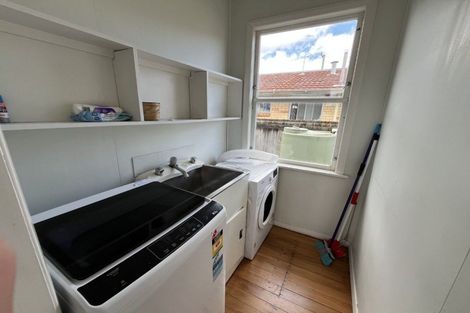 Photo of property in 499 Ferguson Street, Palmerston North, 4410