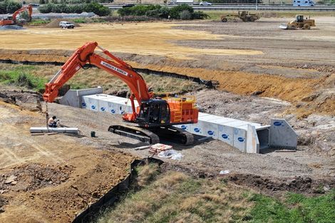 Photo of property in 1159 Great South Road, Runciman, Drury, 2578