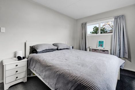 Photo of property in 6 Camellia Avenue, Bell Block, New Plymouth, 4312