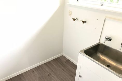 Photo of property in 2/170 Idris Road, Strowan, Christchurch, 8052