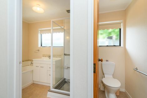 Photo of property in 1 Mcarthur Street, Terrace End, Palmerston North, 4410