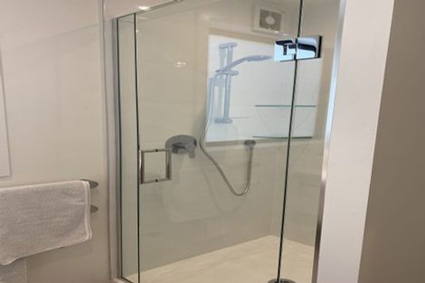 Photo of property in 2/162 Gowing Drive, Meadowbank, Auckland, 1072