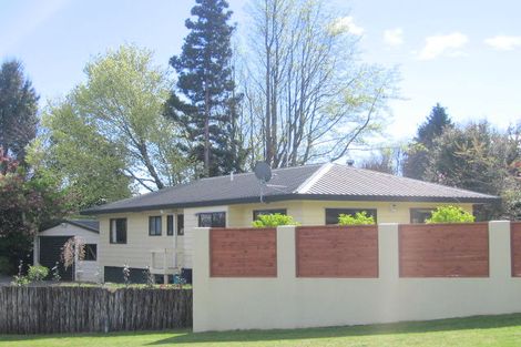 Photo of property in 1 Boundary Road, Waipahihi, Taupo, 3330