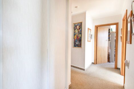 Photo of property in 4 Balmoral Street, Taradale, Napier, 4112