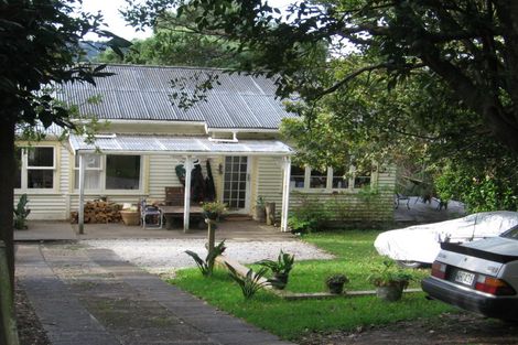 Photo of property in 374 Huia Road, Titirangi, Auckland, 0604