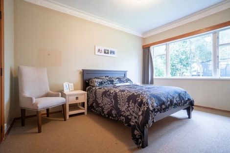 Photo of property in 68 Pahiatua Street, Hokowhitu, Palmerston North, 4410