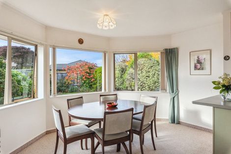 Photo of property in 6 Glen Loch Place, Paraparaumu, 5032