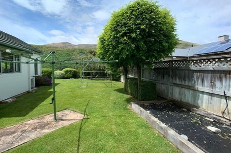 Photo of property in 2 Pearl Lane, Arrowtown, 9302