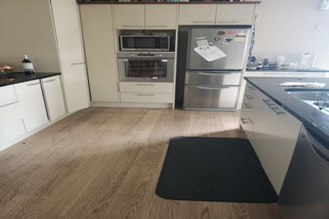 Photo of property in 41 Speyside Crescent, Flat Bush, Auckland, 2016