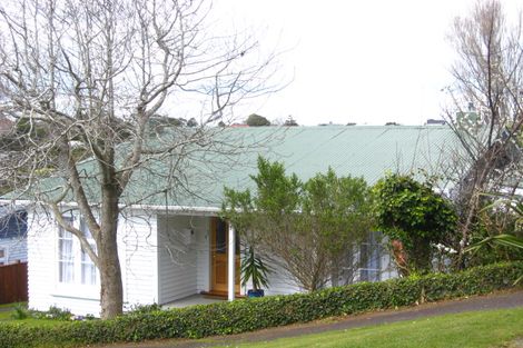 Photo of property in 1 Barrett Street, Westown, New Plymouth, 4310