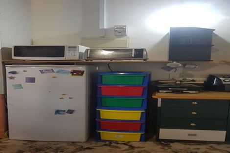 Photo of property in 9a Finlay Grove, Waikawa, Picton, 7220