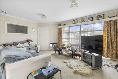 Photo of property in 42a Casey Avenue, Fairfield, Hamilton, 3214