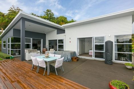 Photo of property in 11 Cherry Lane, Hurdon, New Plymouth, 4310