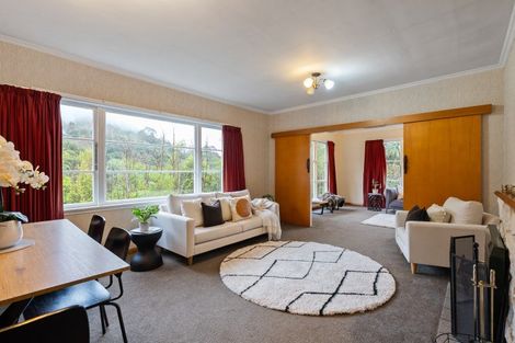 Photo of property in 23 Frederick Street, Tawa, Wellington, 5028