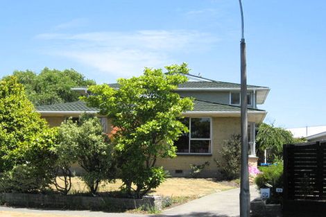 Photo of property in 35 Delaware Crescent, Russley, Christchurch, 8042