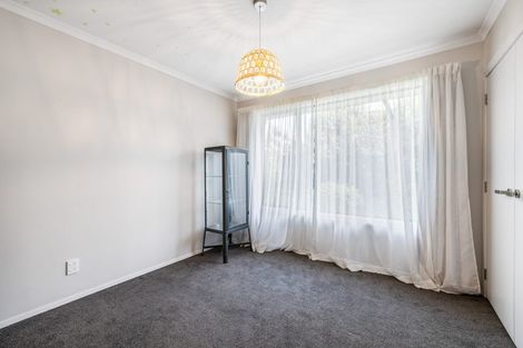 Photo of property in 16 Brackendale Place, Burnside, Christchurch, 8041