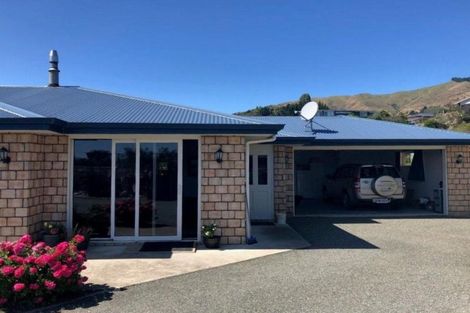 Photo of property in 26 Kohikiko Place, Pohara, Takaka, 7183