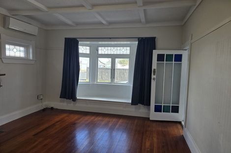 Photo of property in 1/3185 Great North Road, New Lynn, Auckland, 0600