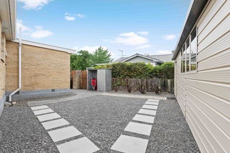 Photo of property in 27 Cross Street, Coalgate, 7673