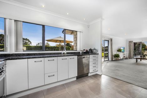 Photo of property in 437 Oira Road, Karaka, Drury, 2578