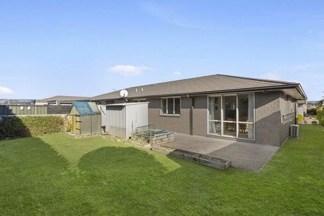 Photo of property in Waterview Estate, 41/4 Greystone Place, Omokoroa, 3114
