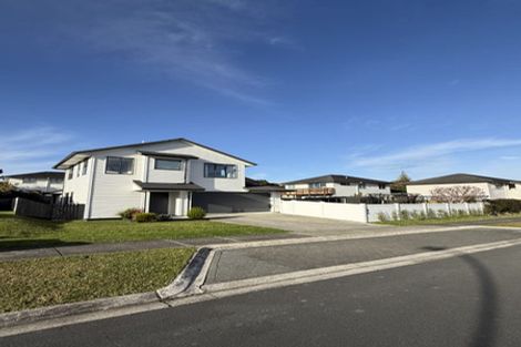 Photo of property in 6 Maylee Crescent, Gulf Harbour, Whangaparaoa, 0930