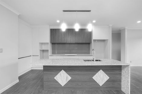 Photo of property in 9 Waitahu Rise, Pukekohe, 2120