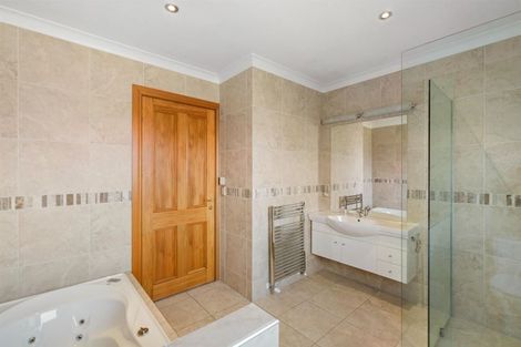 Photo of property in 200a Beacon Point Road, Wanaka, 9305