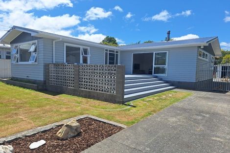 Photo of property in 25 Mary Crescent, Elderslea, Upper Hutt, 5018