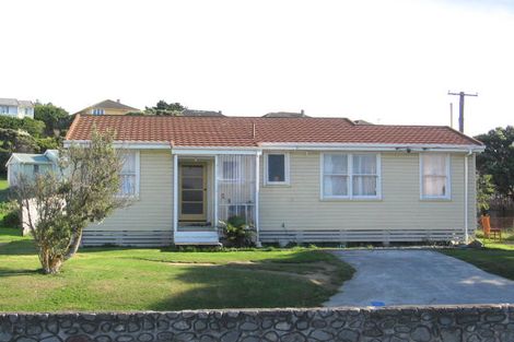 Photo of property in 92 Te Pene Avenue, Titahi Bay, Porirua, 5022