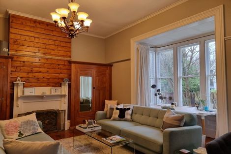 Photo of property in 96 Fendalton Road, Fendalton, Christchurch, 8014