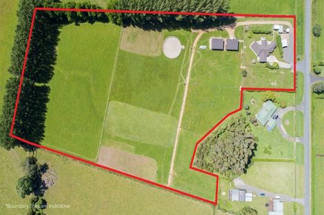 Photo of property in 21 Barrett Road, Temple View, Hamilton, 3290