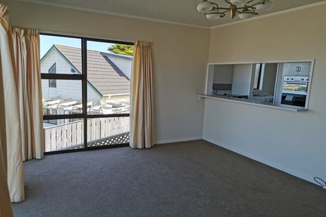 Photo of property in 29 Nalanda Crescent, Broadmeadows, Wellington, 6035