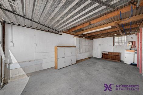 Photo of property in 2/17 Jenelin Road, Glendene, Auckland, 0602