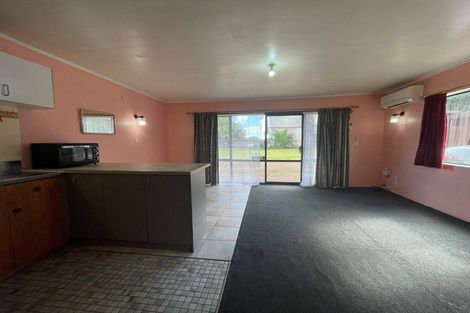 Photo of property in 63 Wyllie Road, Papatoetoe, Auckland, 2025