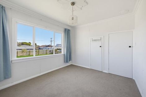 Photo of property in 403 Carrington Street, Upper Vogeltown, New Plymouth, 4310