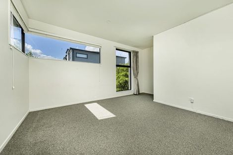 Photo of property in 21 Carder Court, Hobsonville, Auckland, 0618