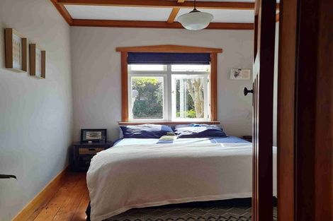 Photo of property in 5 Burnham Street, Petone, Lower Hutt, 5012