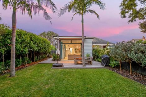 Photo of property in 70a Alverston Street, Waterview, Auckland, 1026