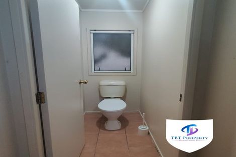 Photo of property in 3/240 Pakuranga Road, Pakuranga Heights, Auckland, 2010