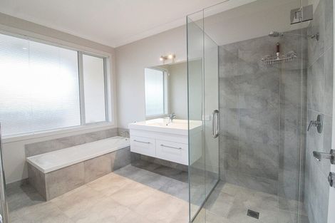 Photo of property in 22 Silver Springs Boulevard, Mosgiel, 9024