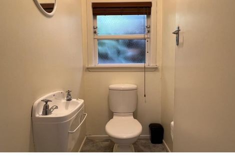 Photo of property in 23 Raroa Road, Kelburn, Wellington, 6012