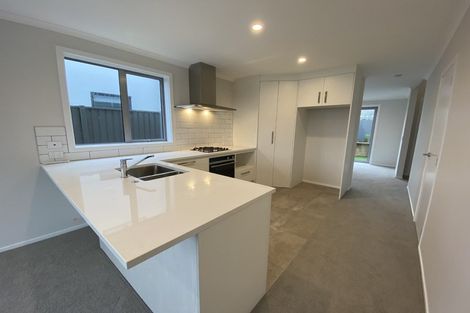 Photo of property in 13 Karearea Avenue, Kenepuru, Porirua, 5022