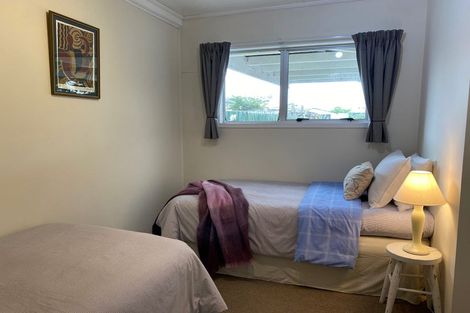 Photo of property in 2a Garrison Street, Carterton, 5713