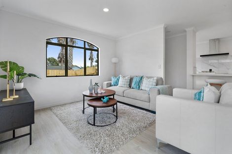 Photo of property in 1 Ashmere Lane, Weymouth, Auckland, 2103