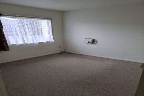 Photo of property in 7a Abel Tasman Avenue, Henderson, Auckland, 0610