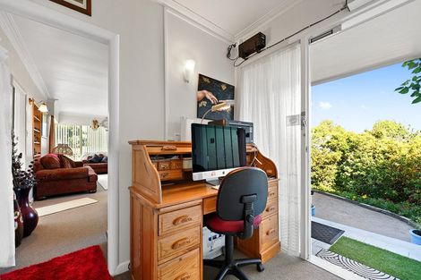 Photo of property in 1 Beerescourt Road, Beerescourt, Hamilton, 3200